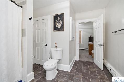 119 W 5th Avenue Minnesota Lake MN 56068