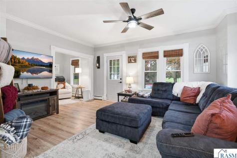 119 W 5th Avenue Minnesota Lake MN 56068