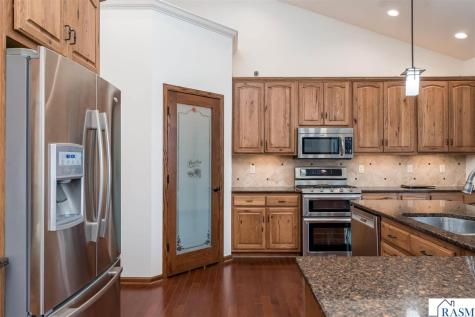 60340 Maverick Court Madison Lake MN 56063