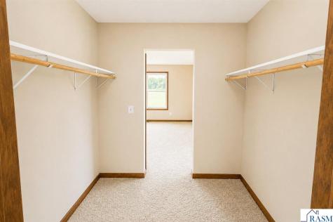 2113 Lunden Street St. Peter MN 56082