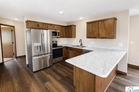 2113 Lunden Street St. Peter MN 56082