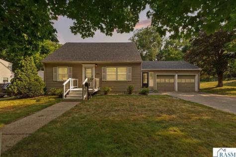 614 Lower Johnson Circle St. Peter MN 56082