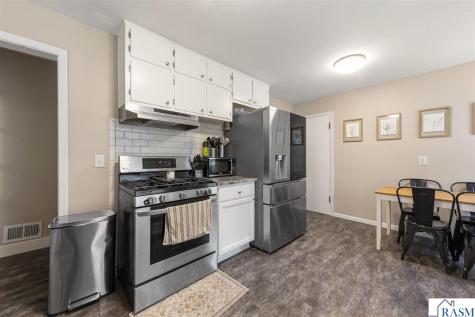 614 Lower Johnson Circle St. Peter MN 56082