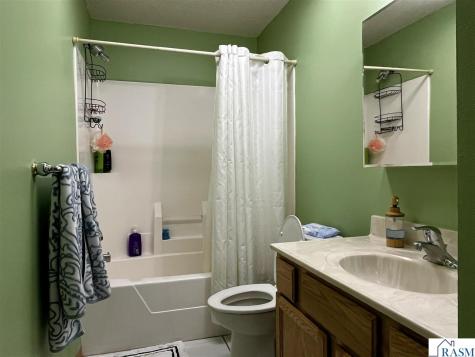 1007 Westwood Drive St. James MN 56081