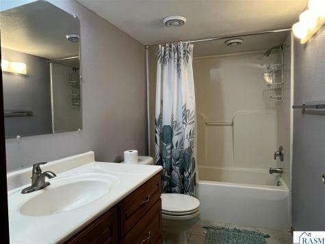 1007 Westwood Drive St. James MN 56081