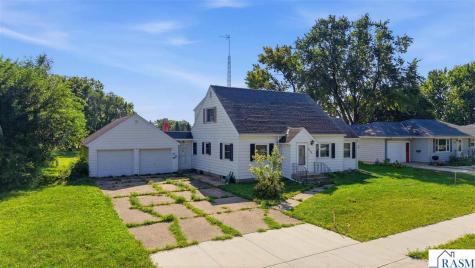 1025 S Seventh Street St. James MN 56081