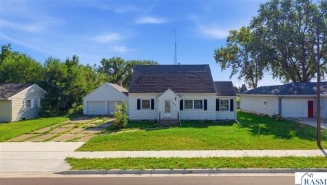 1025 S Seventh Street St. James MN 56081