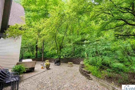 950 Belvista Drive North Mankato MN 56003