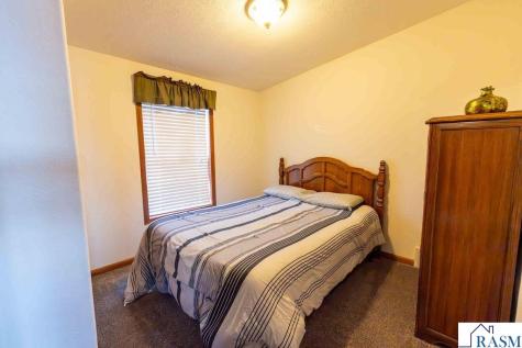 22083 Lake Francis Road Elysian MN 56028