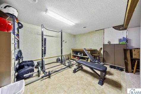 1129 S Ramsey Street Blue Earth MN 56013