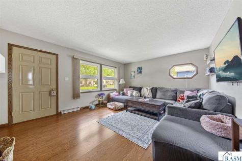 1129 S Ramsey Street Blue Earth MN 56013