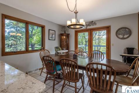 61785 Sunset Lane New Ulm MN 56073