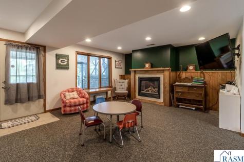 61785 Sunset Lane New Ulm MN 56073