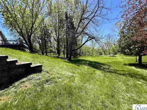 61785 Sunset Lane New Ulm MN 56073