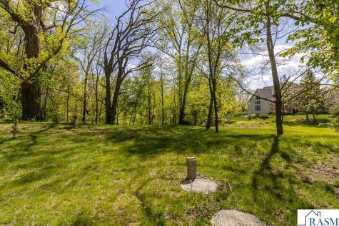 61785 Sunset Lane New Ulm MN 56073