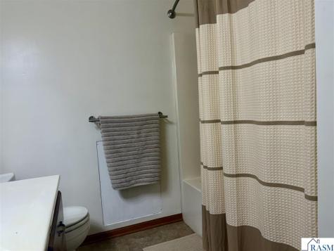 1310 Lloyd Lane St. Peter MN 56082