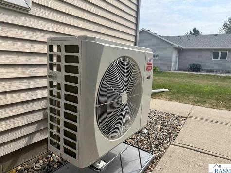 1310 Lloyd Lane St. Peter MN 56082