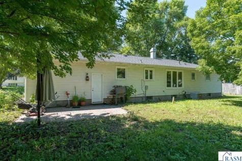 19 W Higbie Avenue Minnesota Lake MN 56068