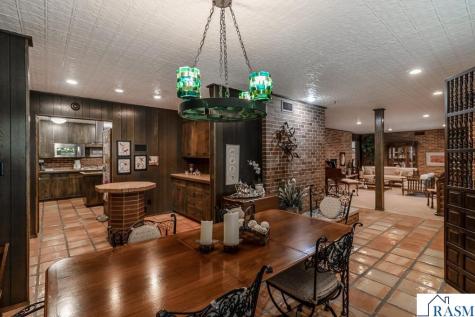 710 Summit Avenue New Ulm MN 56073