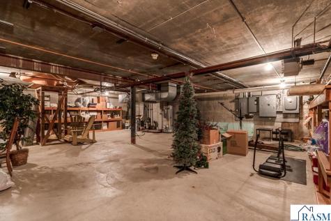 710 Summit Avenue New Ulm MN 56073