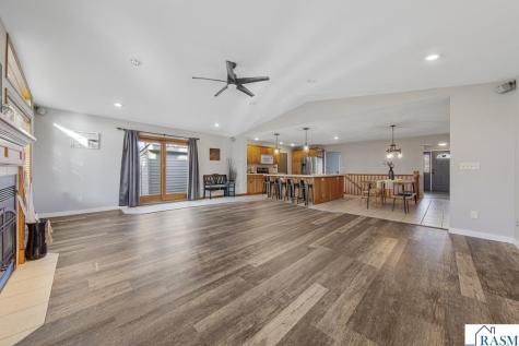 101 Mapleridge Drive Mankato MN 56001