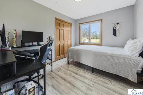 101 Mapleridge Drive Mankato MN 56001