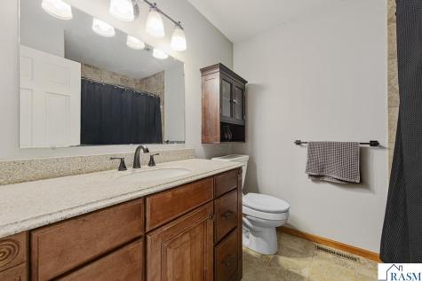 101 Mapleridge Drive Mankato MN 56001