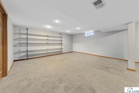 101 Mapleridge Drive Mankato MN 56001