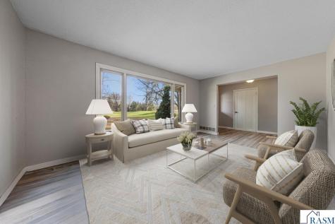 101 Mapleridge Drive Mankato MN 56001