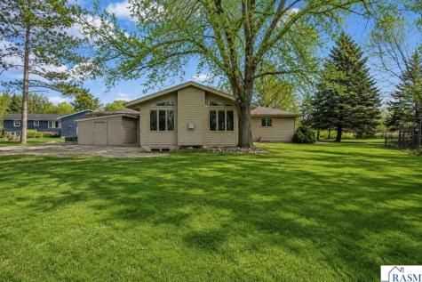 101 Mapleridge Drive Mankato MN 56001