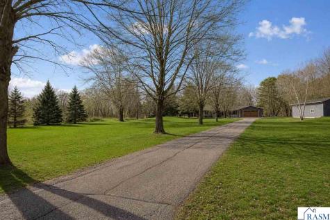 101 Mapleridge Drive Mankato MN 56001