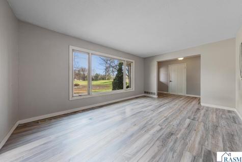 101 Mapleridge Drive Mankato MN 56001
