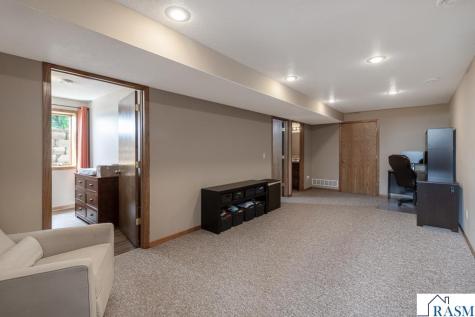 24095 Blue Marina Road Cleveland MN 56017