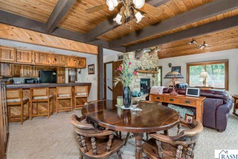 314 Meadow Woods Drive Mankato MN 56001