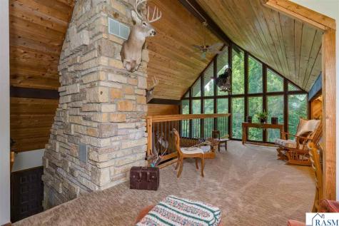 314 Meadow Woods Drive Mankato MN 56001