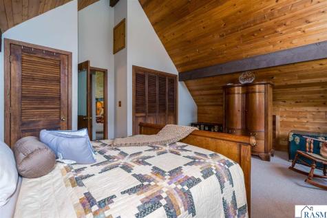 314 Meadow Woods Drive Mankato MN 56001