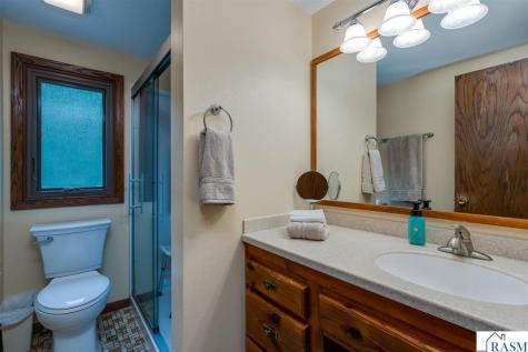 314 Meadow Woods Drive Mankato MN 56001