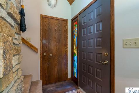 314 Meadow Woods Drive Mankato MN 56001