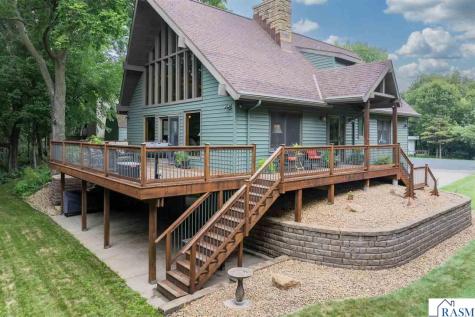 314 Meadow Woods Drive Mankato MN 56001