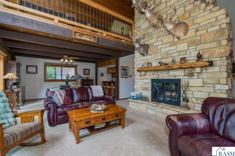 314 Meadow Woods Drive Mankato MN 56001