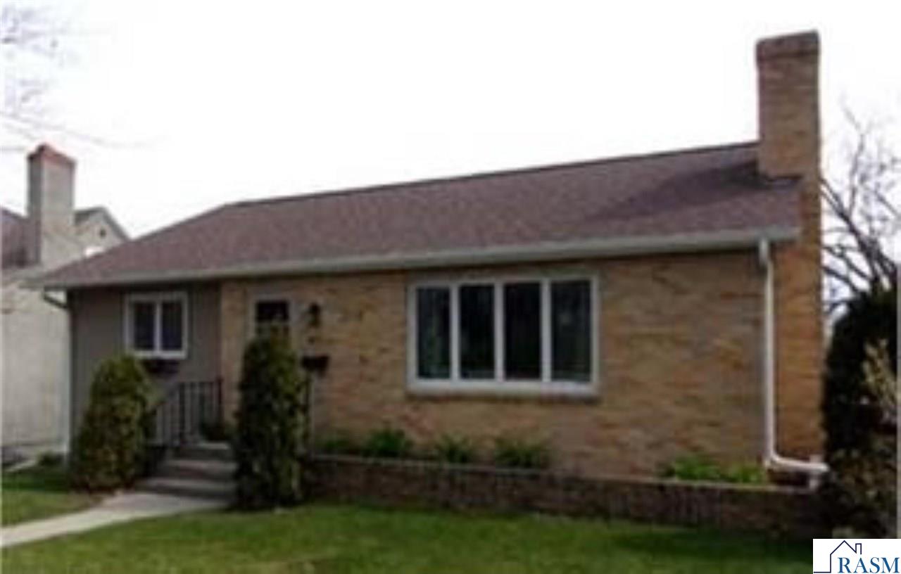 611 S Broadway New Ulm MN 56073