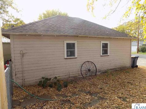 480 11th Street Lafayette MN 56054