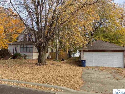 480 11th Street Lafayette MN 56054