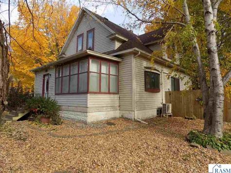 480 11th Street Lafayette MN 56054