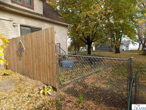 480 11th Street Lafayette MN 56054