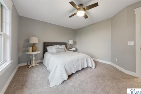 51981 Coventry Lane North Mankato MN 56003