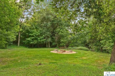 51981 Coventry Lane North Mankato MN 56003
