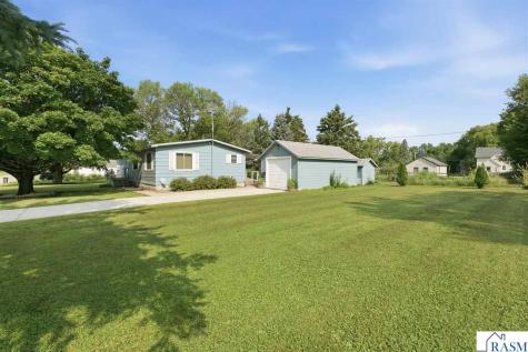 419 3rd Avenue NW Winnebago MN 56098