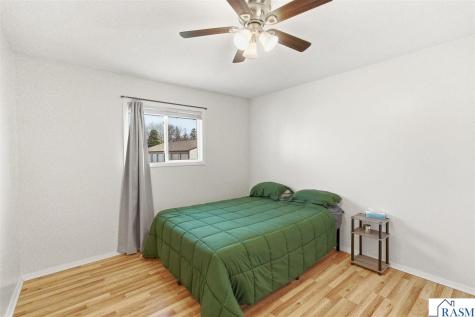 916 N Armstrong Boulevard St. James MN 56081