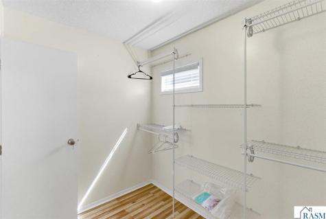 916 N Armstrong Boulevard St. James MN 56081